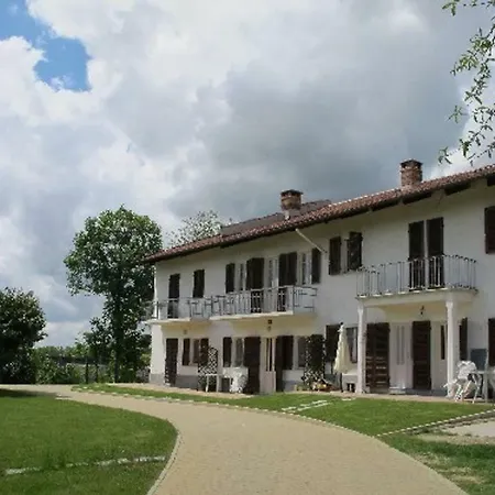 Cascina Della Rocca - *